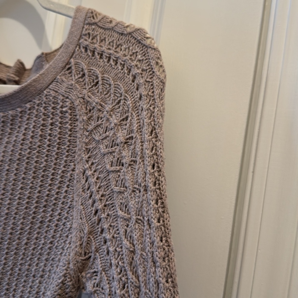 Sweater - Picture 3 of 6